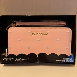 NIB Betsy Johnson Pink Heart Wristlet Wallet